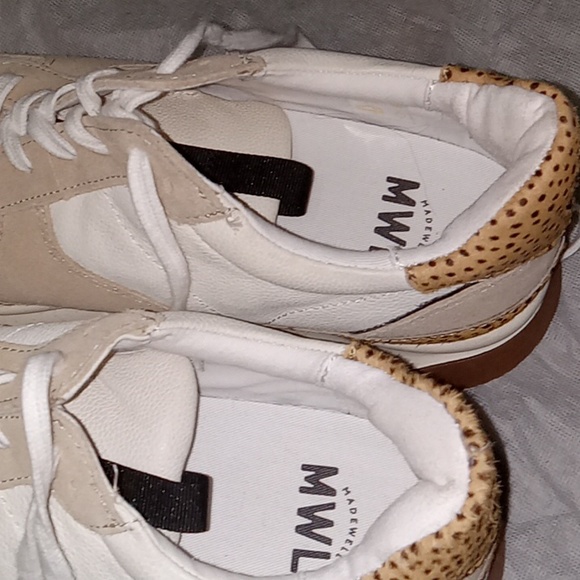 Shoes - Picture 1 of 6